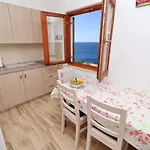 Seaside Hrkac *