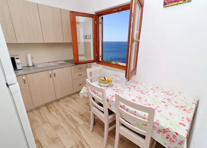 Seaside Hrkac *